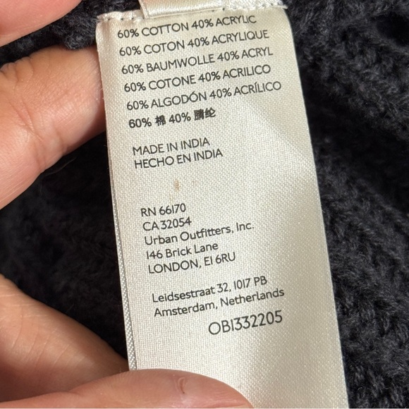 Free People MEDIUM Black Marlie Deep V Fringed Pullover Sweater - Picture 10 of 12